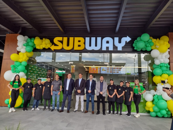 Subway celebra el día mundial del sandwich anunciando la apertura de su restaurante 90 en el país