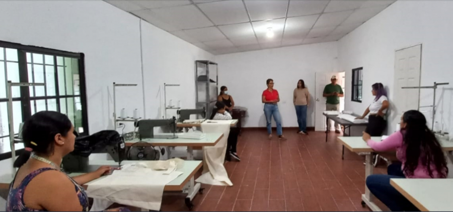 CONAMYPE sigue fortaleciendo al sector artesanal con capacitaciones en Chalatenango