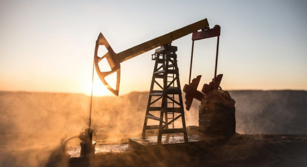 La EIA espera precios del petróleo crudo relativamente estables en 2024 y 2025