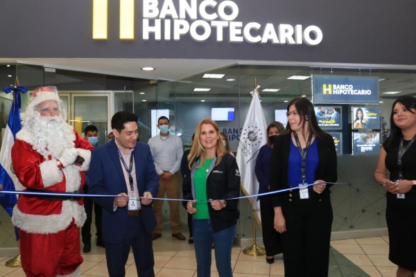 Banco Hipotecario inauguró su nueva agencia Plaza Mundo en Soyapango