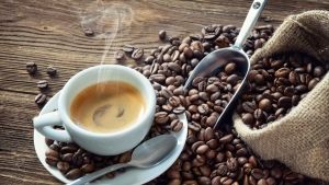 El Salvador logró exportar durante el 2021 el 79% de café un aumento del 2% en comparación del 2020