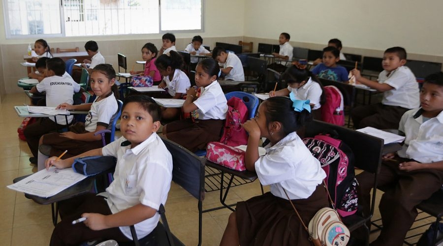 FUSALMO, Fundación Dona tu Cora y Banco Davivienda apoyan la educación de niños y jóvenes en San Miguel