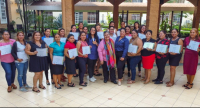 AES El Salvador and FUNDEMAS promote the talent and creativity of 44 women entrepreneurs