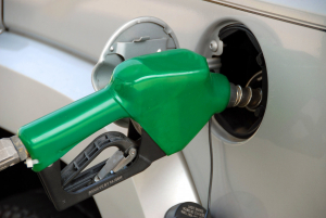 Precios de los combustibles registran disminución