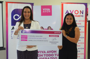 Avon abre su convocatoria a proyectos para ganarle al cáncer de mama y poner fin a la violencia de género