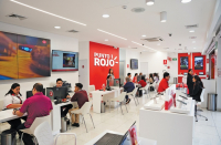 Claro's Punto Rojo is back with great promotions to keep you always connected