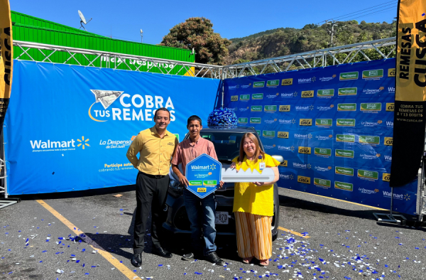 Remesas Cusca in partnership with Walmart delivers Kia Picanto 2024 vehicle
