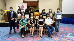 ORMUSA y Fundación AVON desarrollan foro y premiación de Certamen Nacional de Ensayo y Periodismo Investigativo sobre cultura de la violación