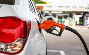 Precios de los combustibles aumentan entre US$0.26 y US$0.21 a partir de mañana