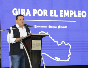 Gira de empleo del Ministerio de Trabajo ha ayudado a cientos de salvadoreños a obtener un nuevo empleo