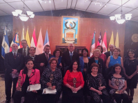 ATENEO de El Salvador entrega reconocimiento a cinco mujeres artistas nacionales