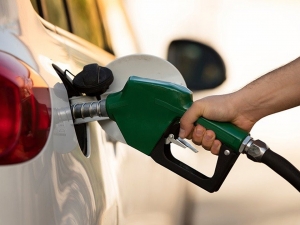 Combustibles disminuirán US$0.20 y US$0.18 para esta quincena