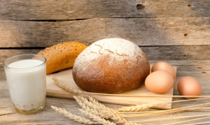 Los huevos aumentan de precios y el pan francés disminuye la calidad, cantidad y tamaño