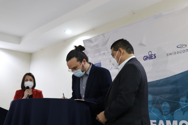Proyecto Gene-Sis de Nuevas Oportunidades para migrantes retornados a de zona de oriente a comunicadores zona de Oriente