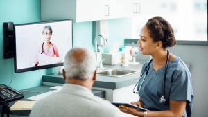 Cómo Pueden los Proveedores de Atención Médica Aprovechar la Computación en el Borde para Ofrecer Aplicaciones de Telesalud