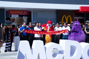 McDonald’s inaugura restaurante en el municipio de Aguilares San Salvador