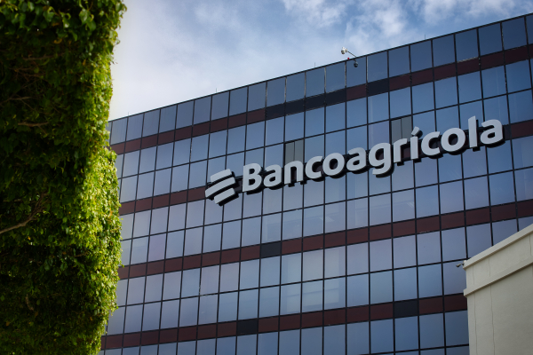 Bancoagrícola es reconocido como banco del año en El Salvador por LatinFinance