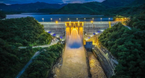 Gobierno inaugura presa hidroeléctrica 3 de febrero con una inversión de US$800 mill