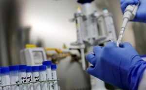 Colombia cierra acuerdo para el codesarrollo de vacunas con tecnología ARNm