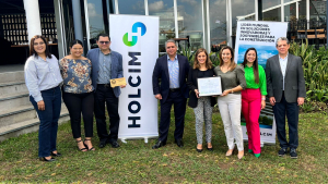 Holcim El Salvador recibe premio “Champions de la Construcción Sostenible”