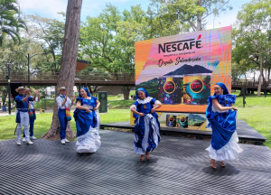 Nescafé Listo rinde homenaje al arte salvadoreño con una nueva edición especial en el mes de la patria