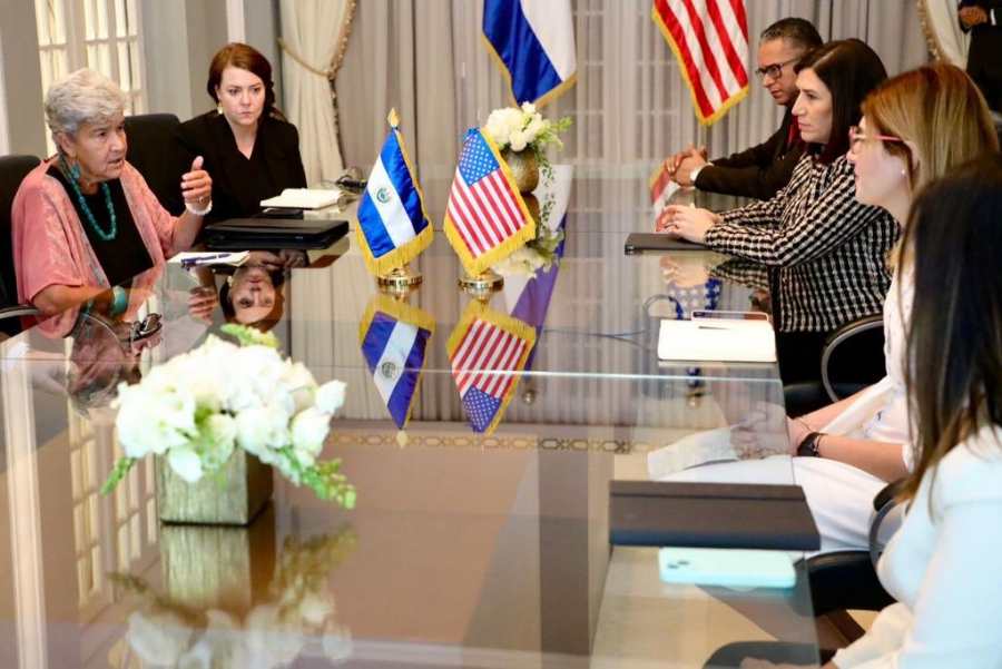 Estados Unidos y El Salvador fortalecen alianzas comerciales