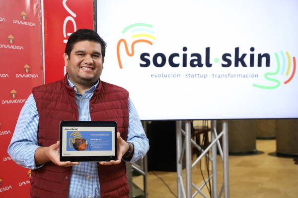 Davivienda invita a jóvenes salvadoreños a inscribirse a socialskin.com y ganen hasta US$12.000
