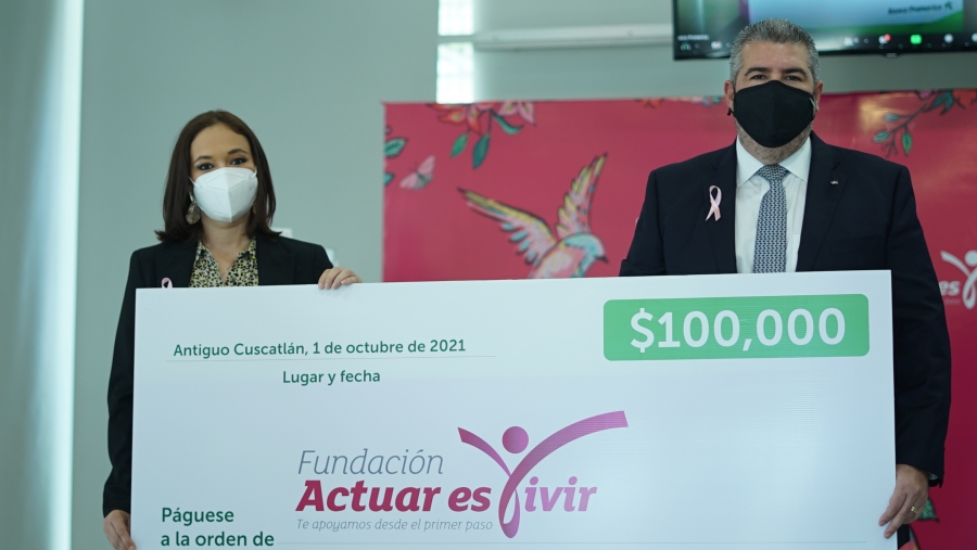 Banco Promerica entrega donativo de US$100,000 a FUNDACTUAR en apoyo de la lucha contra el cáncer de mama