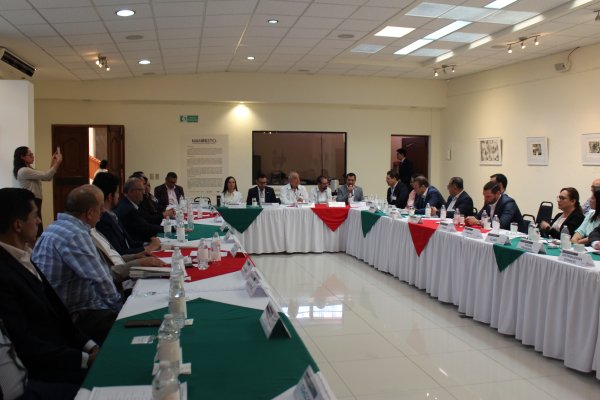 El Embajador de Mexico en El Salvador, Ricardo Cantú Garza, presidió el séptimo Diálogo Empresarial de Alto Nivel