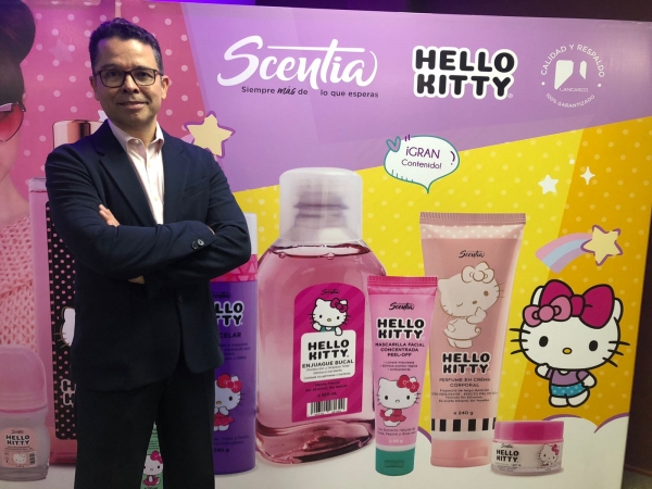 EL REGALO IDEAL PARA ESTA NAVIDAD Scentia lanza la línea de productos HELLO KITTY
