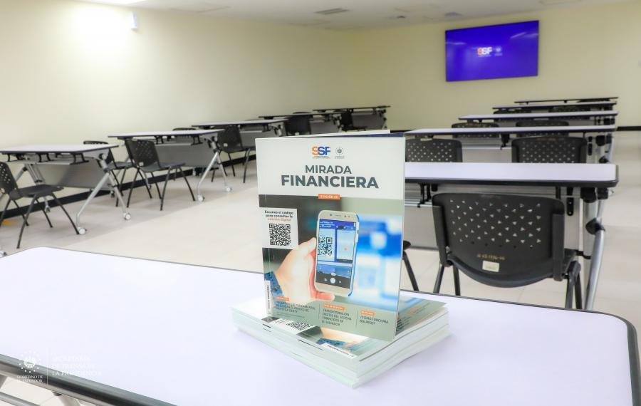 SSF abre espacios de enseñanza para los salvadoreños, con el Centro de Formación Financiera