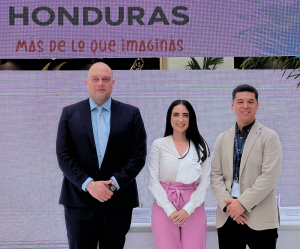 Honduras promociona sus destinos turísticos previo al feriado agostino de El Salvador
