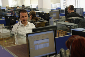 Gobierno reporta 3,200 nuevos empleos en centros de llamadas