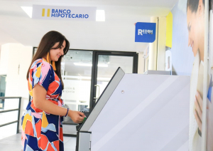 Banco Hipotecario inaugura taquilla en Aduana Las Chinamas, Ahuachapán