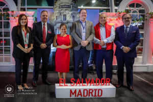 CEPA da la bienvenida a la nueva ruta aérea directa de San Salvador a Madrid