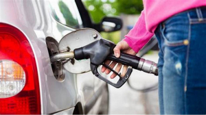 Salvadorans to pay US$0.28 less for regular and premium gasoline