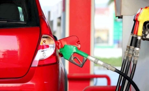 Gasolina bajará de US$0.01 y US$0.03 estos próximo 15 días