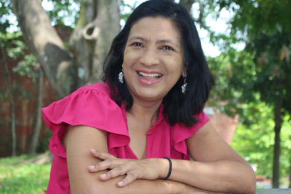 Beatriz Arias, una profesional UCA con corazón solidario