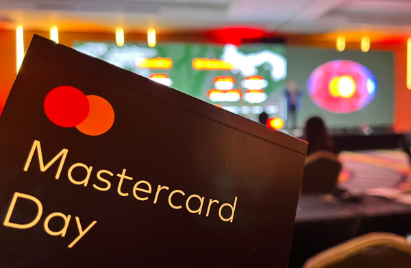 “Mastercard Day” llega a El Salvador para destacar acciones en favor de la digitalización e inclusión financiera