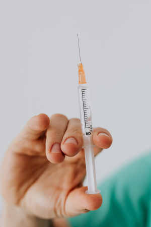 Moderna anuncia actualizaciones clínicas y de programas en el 4.º Día de las Vacunas