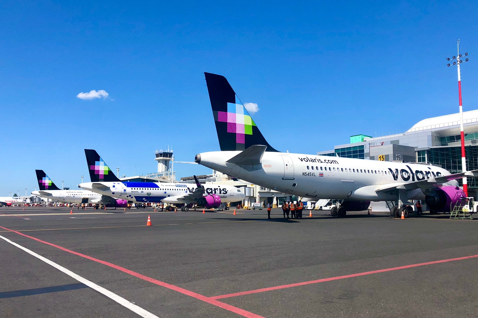 Volaris El Salvador fortalece la conectividad aérea para negocios y turismo corporativo